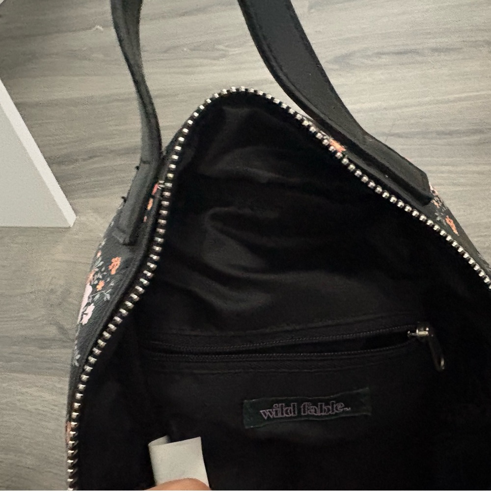 Floral Black Backpack - Picture 3 of 5